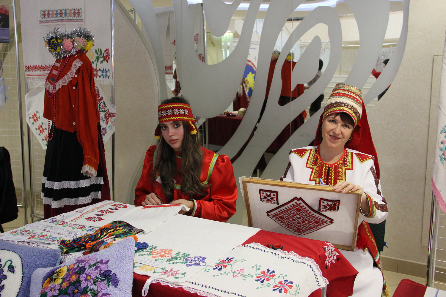 9 ноября эстафету «Шумбрат, Мордовия!» приняли Старошайговский и Большеберезниковский муниципальные районы