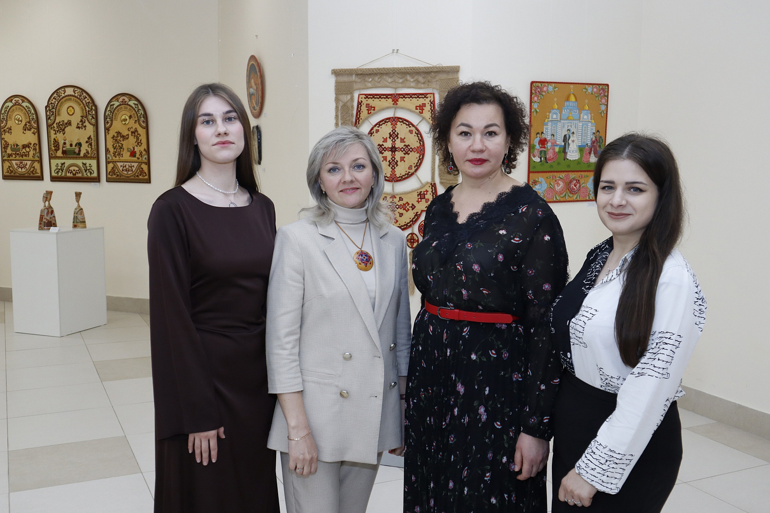 В Саранске открылась выставка «Расписные истории»