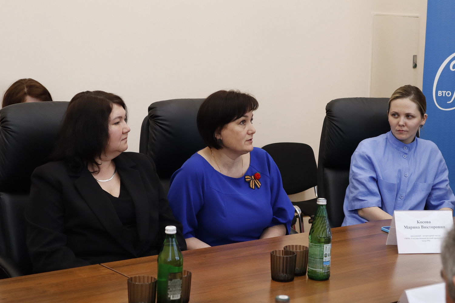 Круглый стол фестиваля-конкурса «Открытое окно»