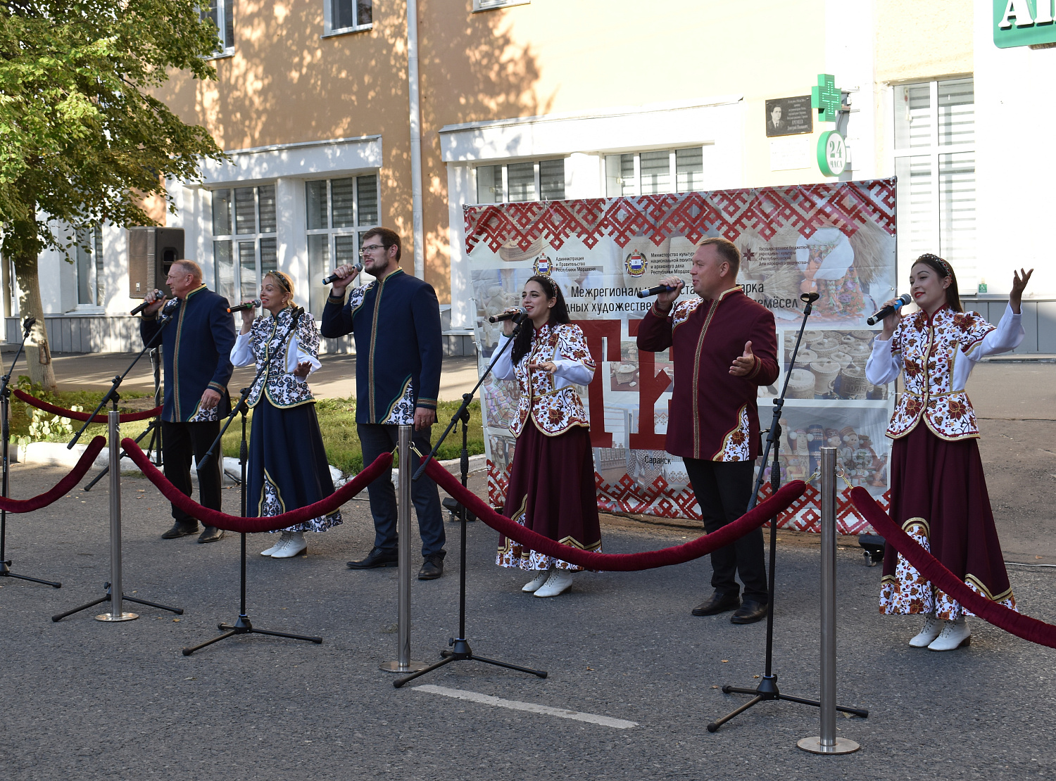 Межрегиональная выставка-ярмарка народных художественных промыслов и ремесел «ТЕВ» прошла в Саранске 