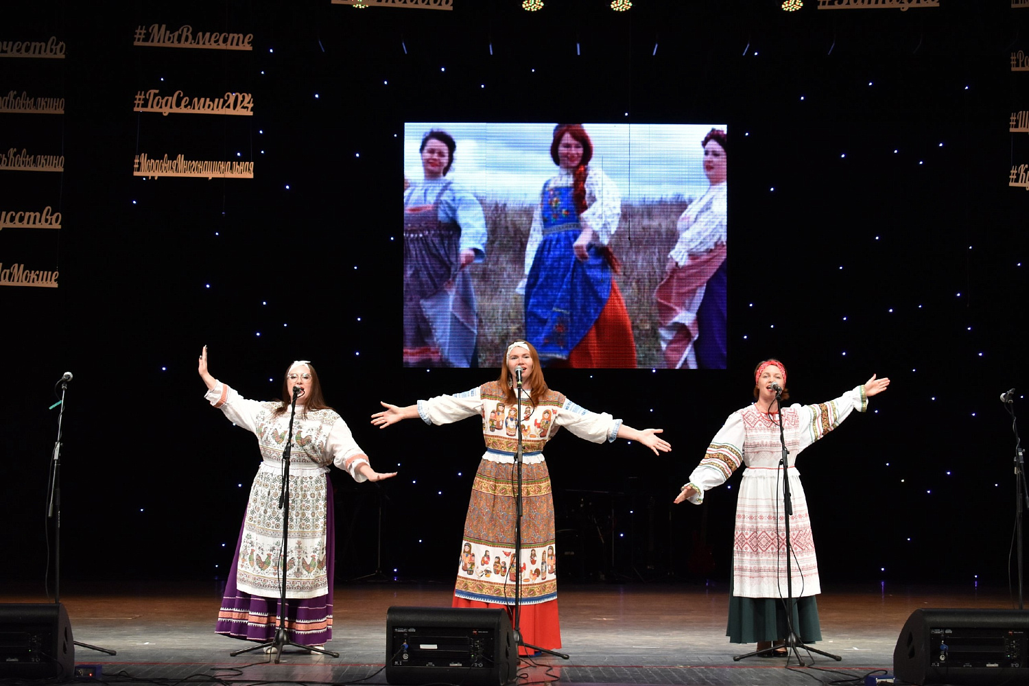  2 ноября эстафету «Шумбрат, Мордовия!» приняли Ельниковский и Ковылкинский муниципальные районы
