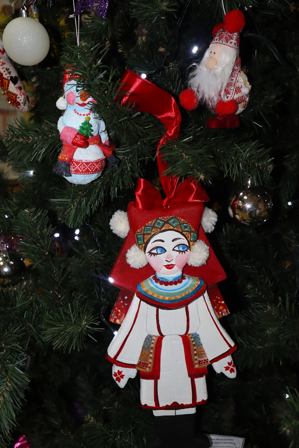 Состоялось награждение победителей конкурса новогодней этно-игрушки