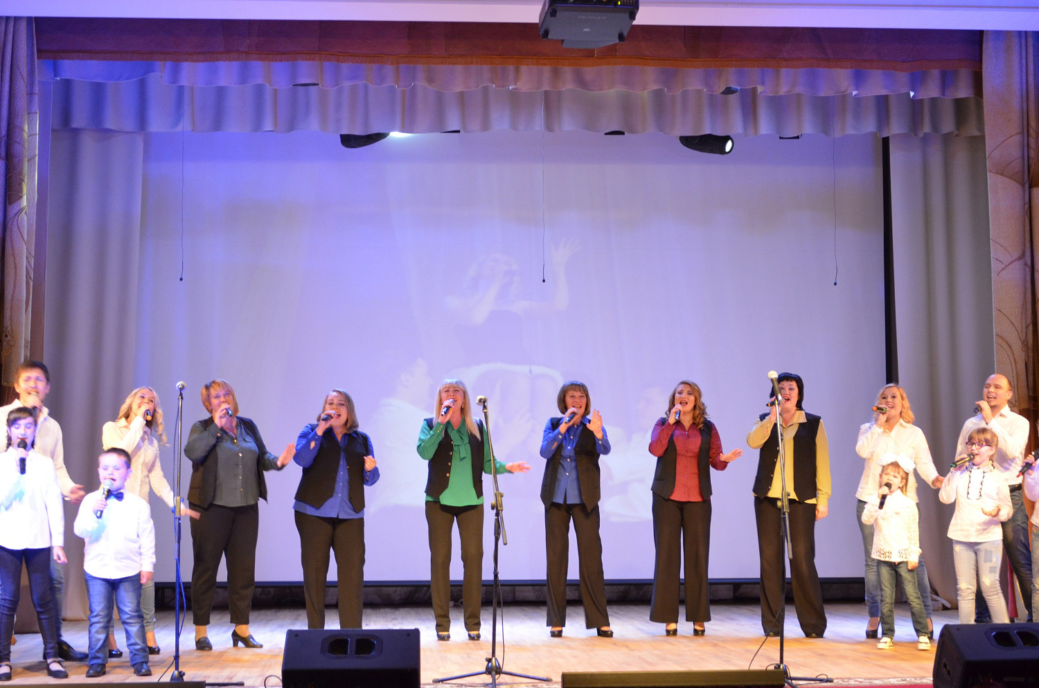 Народный ансамбль песни «Млада»