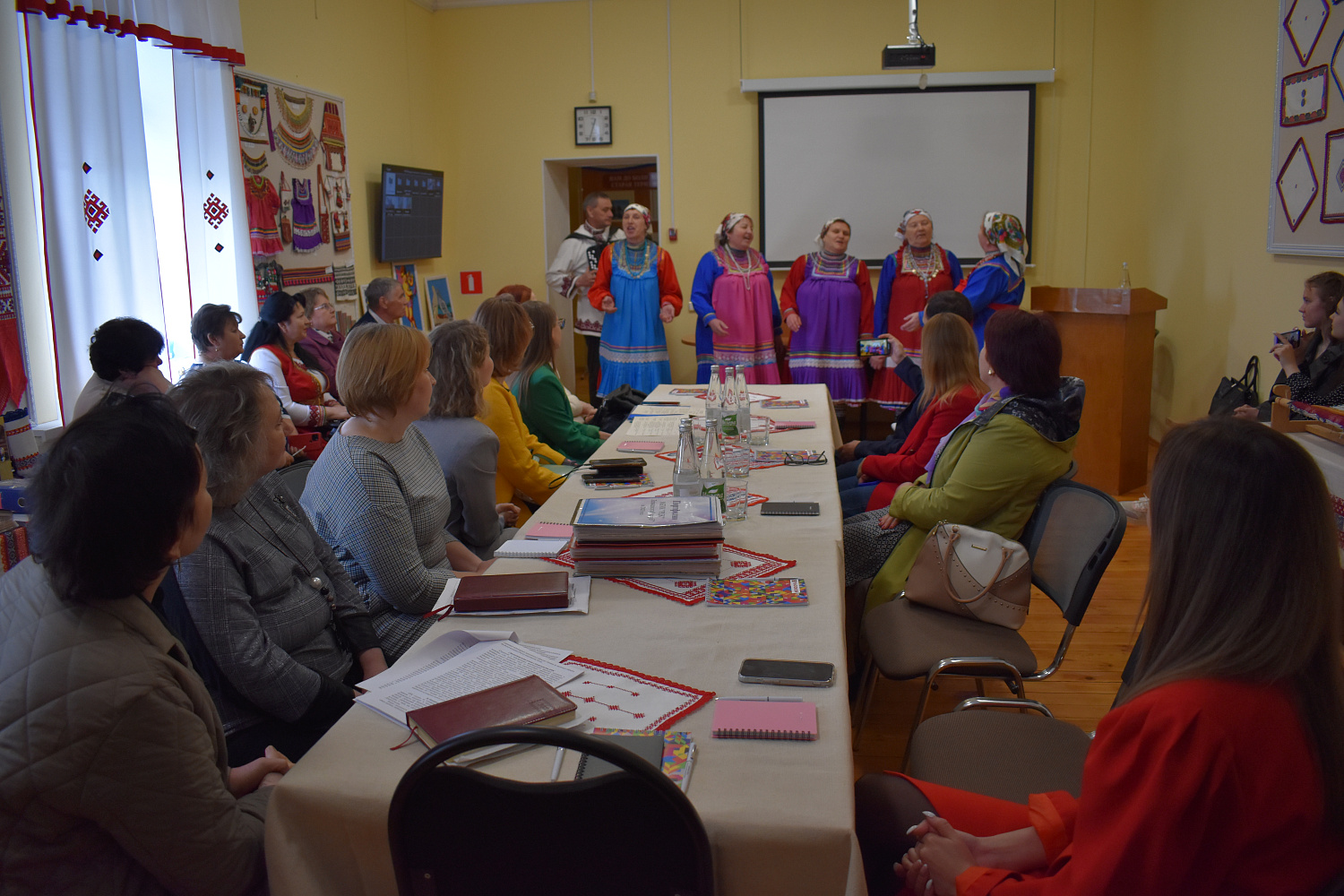 Республиканский Дом народного творчества провел семинар в селе Старая Теризморга