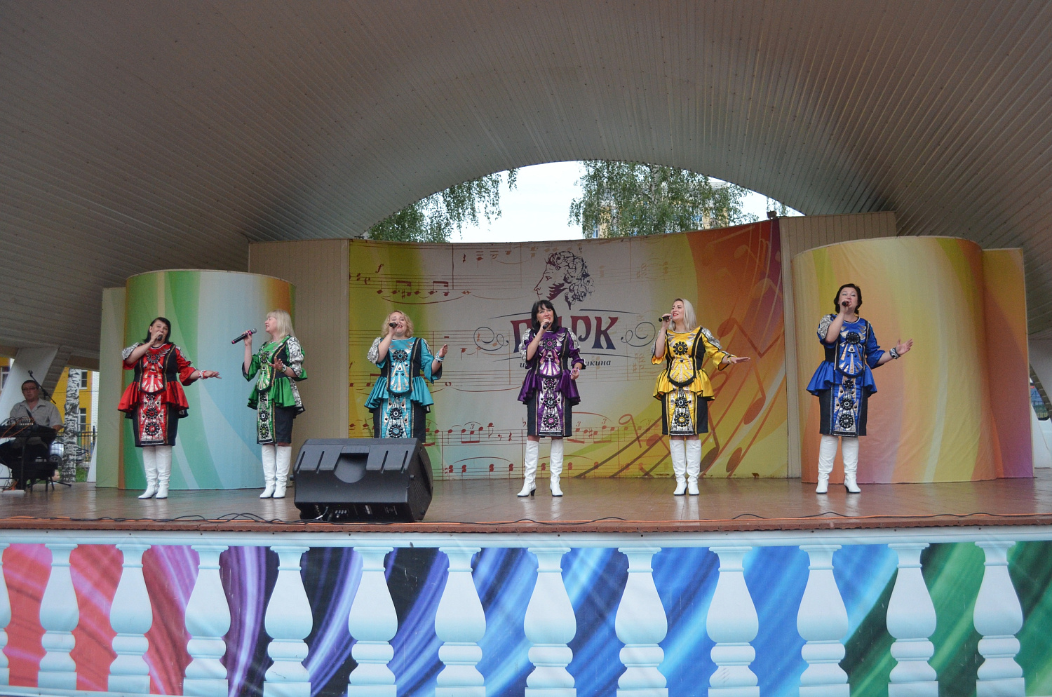 Народный ансамбль песни «Млада»